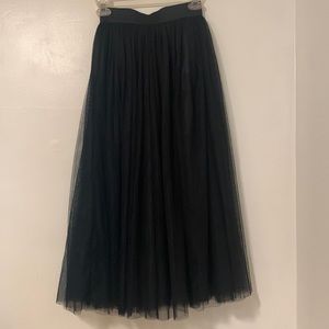 Black, tulle midi skirt with elastic waist band